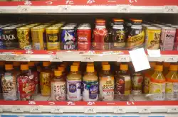 喝上瘾！ 日本罐装福彩3d字谜图迷总汇九
品牌介绍与口味对比
