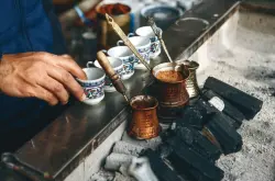 土耳壶煮咖啡为什么倒不完原理 土耳其咖啡占卜准吗风味口感特点