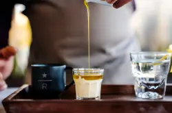 星巴克橄榄油咖啡不是防弹咖啡！营养师不建议普通人直接喝初榨橄榄油