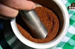 没有磨豆机怎么磨咖啡豆？咖啡豆磨碎后可以直接冲吗？