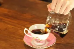 越南猫屎咖啡和印度尼西亚猫屎咖啡哪个好？猫屎咖啡是黑咖啡吗？
