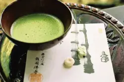 抹茶拿铁没有咖啡？抹茶的各种各样做法 让你体验日本茶道的优雅