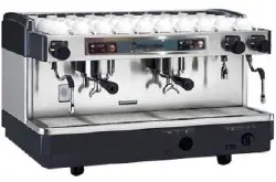 品牌咖啡机介绍：原装飞马FAEMA E98 S2双头手控商用半自动
