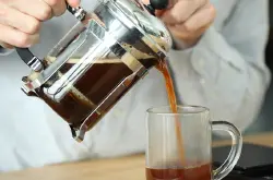 咖啡冲煮方式：法压壶的历史由来及正确的操作介绍 新手入门学