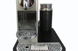 便携型咖啡机：Nespresso雀巢胶囊咖啡机Citiz C120瑞士原装