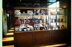 上海咖啡资讯：YG和巴黎贝甜合作卡通形象KRUNK咖啡店在上海开业