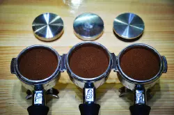 咖啡压粉的力度及技巧 压粉力度的大小对咖啡的品质具有极大影响