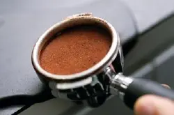 Espresso制作：压粉应注意的要素 咖啡压粉的注意事项 咖啡知识