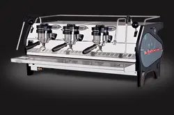 请尽量少使用咖啡机锅炉内的热水 意式咖啡机的操作详细解析介绍