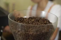 美式机用意式拼配豆哥伦比亚巴西豆子，可以做出美味美式咖啡！
