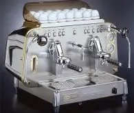 意大利浓缩咖啡的灵魂——半自动咖啡机
