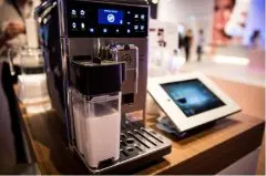 咖啡机新体验 平板操控的蓝牙咖啡机