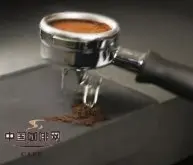 意式咖啡机使用 咖啡压粉、装粉和粉粗细的技术