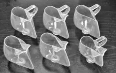 3D打印咖啡杯专供航天员使用 形状酷似尿兜