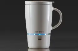 Nanoheat无线智能加热水杯 充电一次可以加热七杯咖啡