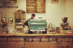 美国车轮上的咖啡馆“ Wheelys Cafe” PK传统卖咖啡