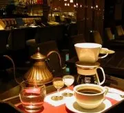 咖啡馆和茶馆都是现代生活慢生活的标志性载体