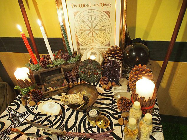 泰国曼谷开世界首家巫术咖啡馆