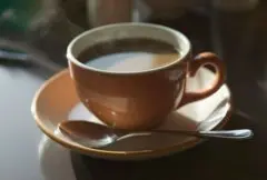 研究称喝咖啡可抵消饮酒副作用降低患肝癌风险
