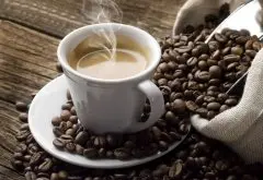 你所不了解的咖啡用途 驱蚂蚁充当肥料