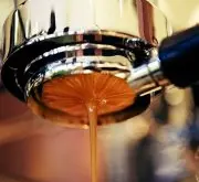 制作意大利浓缩咖啡时的常见问题 咖啡机水流分叉