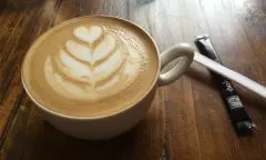 拿铁 拿铁咖啡制作 咖啡制作技巧 咖啡制作心得 拿铁咖啡做法 拿