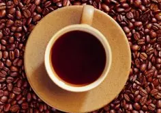 摩卡咖啡的制作方法 摩卡如何制作？ 怎么制作摩卡 摩卡制作心得