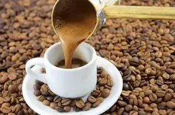 精品咖啡萨尔瓦多咖啡风味坚果巧克力，百香果，奶油，草莓