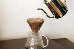 使用V60 的方法 怎么用V60 咖啡滤杯