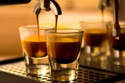 浓缩咖啡和控制crema浓缩拼配罗布斯塔 意式拼配咖啡豆