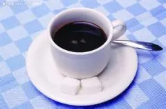 速溶咖啡的由来。速溶咖啡的好处与坏处与咖啡豆相比哪种比较好