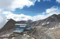 海拔4860米的达古冰山之巅-世界海拔最高的咖啡馆