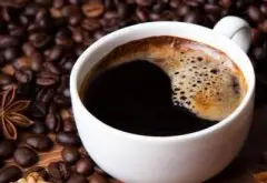 Stifel：这支知名咖啡牛股憋了两年没涨 近期有望上行12%！