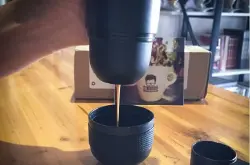 视频教程 | 实测！迷你咖啡机minipresso怎么用？效果怎么样？