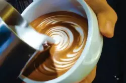 赏心悦目的咖啡拉花图案，经过了几代咖啡人不断的钻研创造？