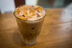 你知道冰咖啡和冰滴咖啡其实也是不同的么？