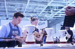 王策世界咖啡冲煮比赛中文翻译 咖啡师冲煮大赛历届冠军