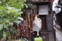 路地窄巷悄然传来咖啡香！ 京都文青咖啡馆“火里莲花”