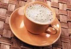 品尝咖啡的方式——品尝美味咖啡的必要条件是“趁热饮用”