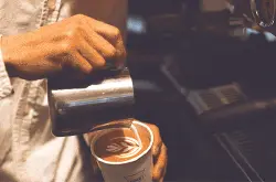 【Manner Coffee】一家只有2平米、只卖咖啡却月入10万的咖啡馆