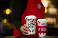 星巴克推出新款假日咖啡杯 给顾客发挥创意空间