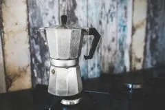 意式摩卡壶浓缩咖啡出丰富油脂的冲煮方法讲解及使用注意事项