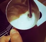 蒸汽咖啡机打奶泡技巧心得 家用意式咖啡机打奶泡技巧