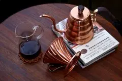 日本手冲咖啡壶品牌推荐 怎么使用HARIO V60云朵细口手冲咖啡壶？