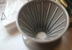 Kinto陶瓷滤杯介绍 手冲咖啡滤杯kinto和hario的区别 哪个好用？