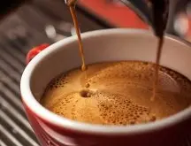 咖啡师基本知识：14步制作一杯意式浓缩咖啡 意式咖啡怎么做