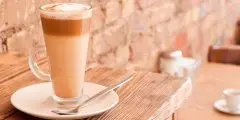 研究表明， 摩卡咖啡是最好的咖啡饮料！星巴克摩卡咖啡也不错！