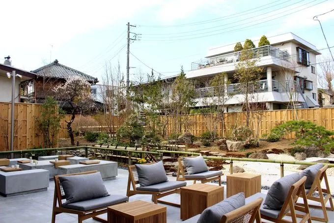 星巴克搞 宠物友好店 这波操作可以说相当走心了 中国咖啡网