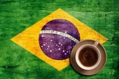 巴西是世界上最大的咖啡生产国和出口国