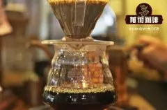 法兰绒冲泡出来的咖啡跟虹吸壶制作的咖啡颇为神似。